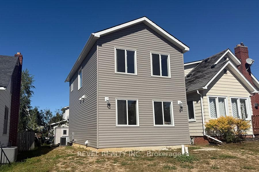 9 Crosier Street photo 1