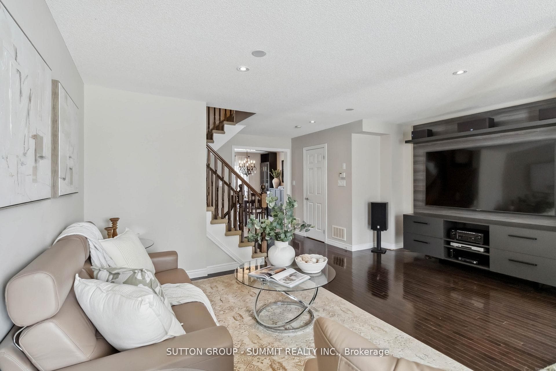 2280 BARONWOOD Drive Unit 38 photo 7