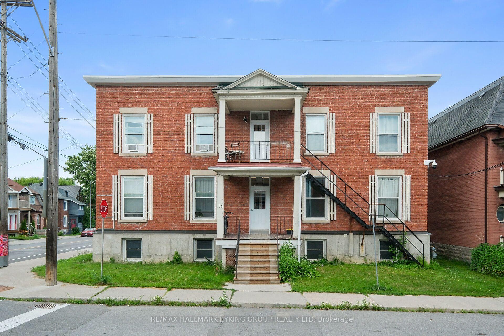 135 Concord Street Unit 3 photo 1