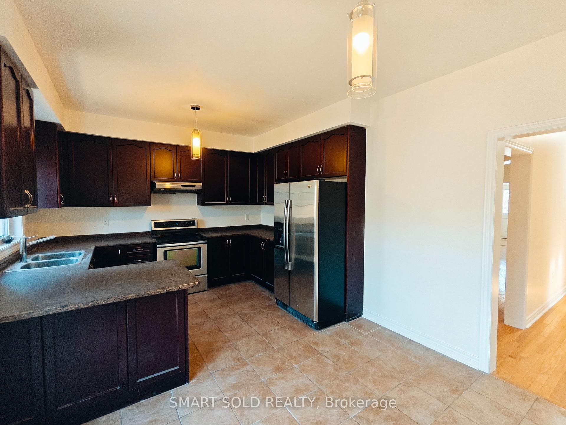 56 Santa Amato Crescent photo 8