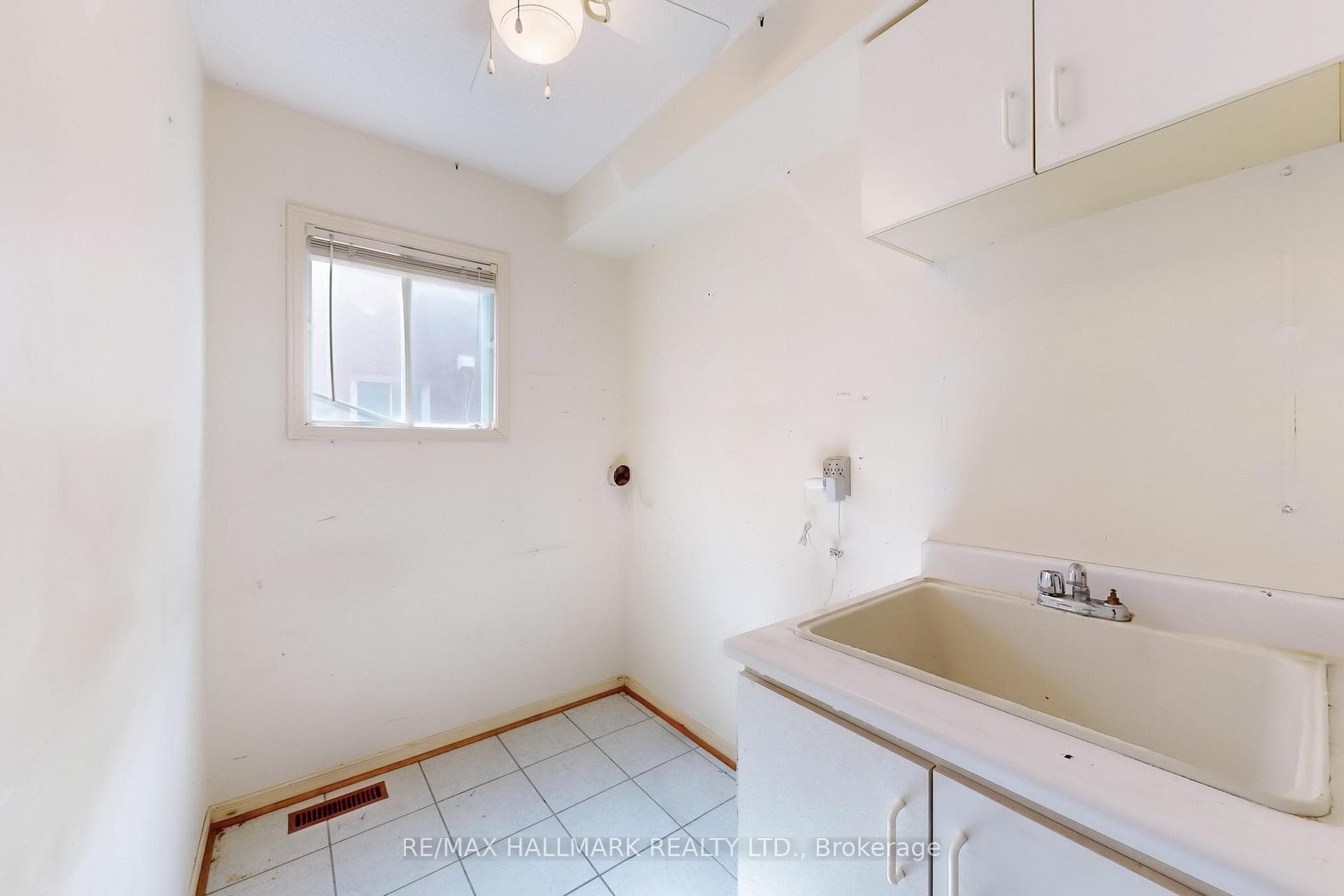 Main floor Laundry & Laundry sink