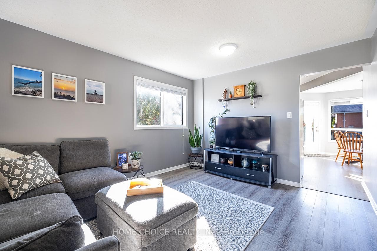30 Edgerton Drive photo 10