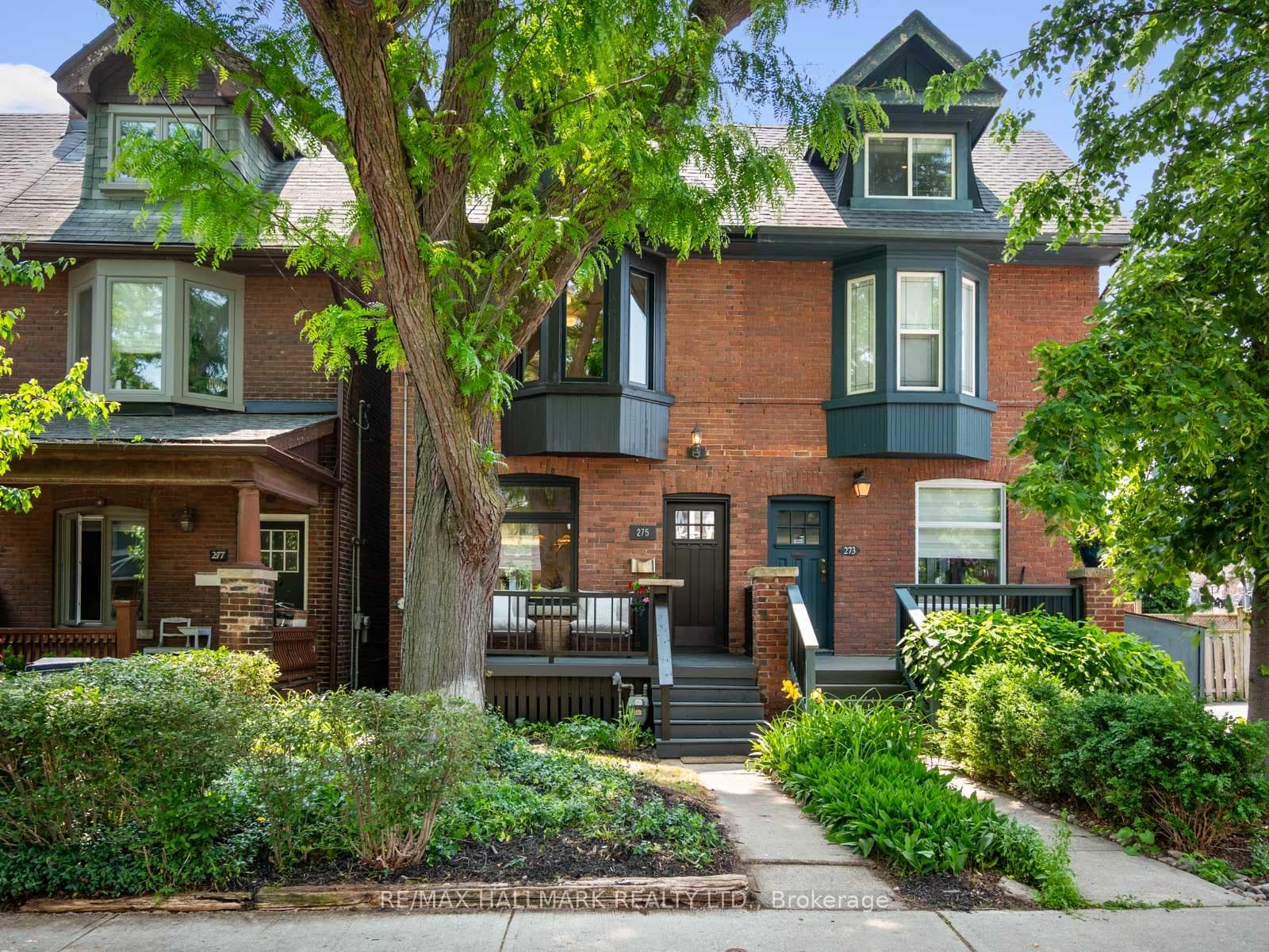 275 Withrow Avenue photo 1