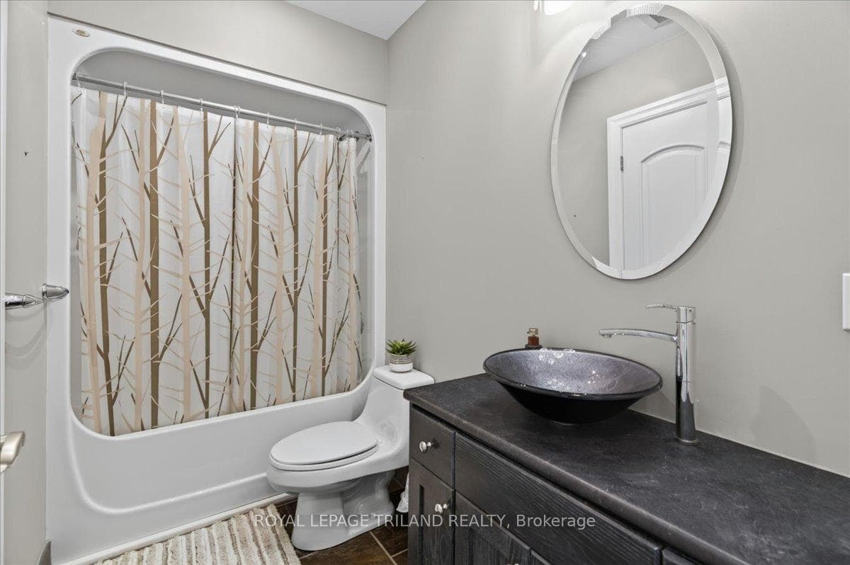 250 Pall Mall Street Unit 908 photo 11