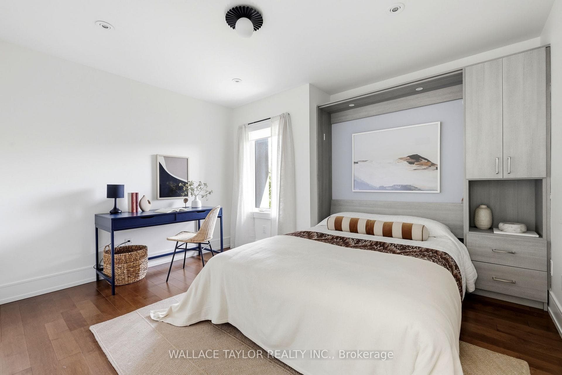 76 Ash Crescent photo 13