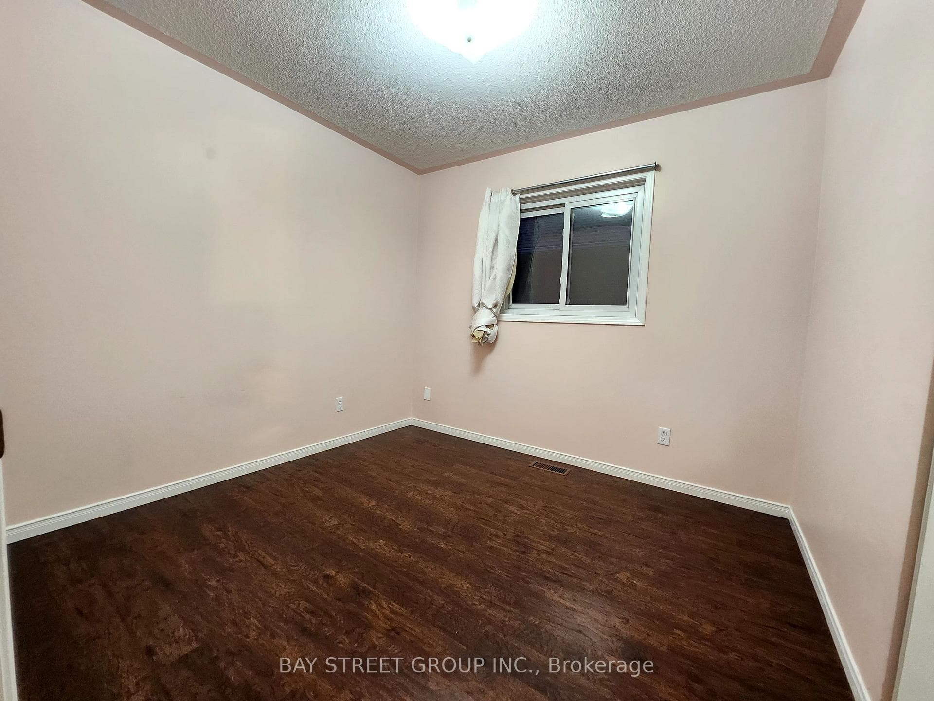 25 Muirland Crescent photo 14