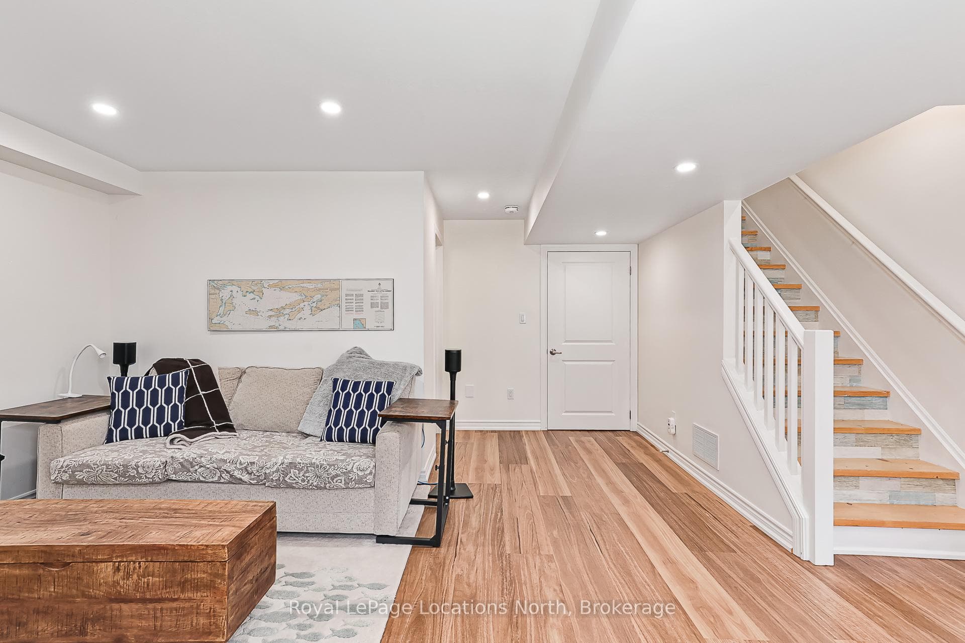 16 Greaves Avenue photo 26