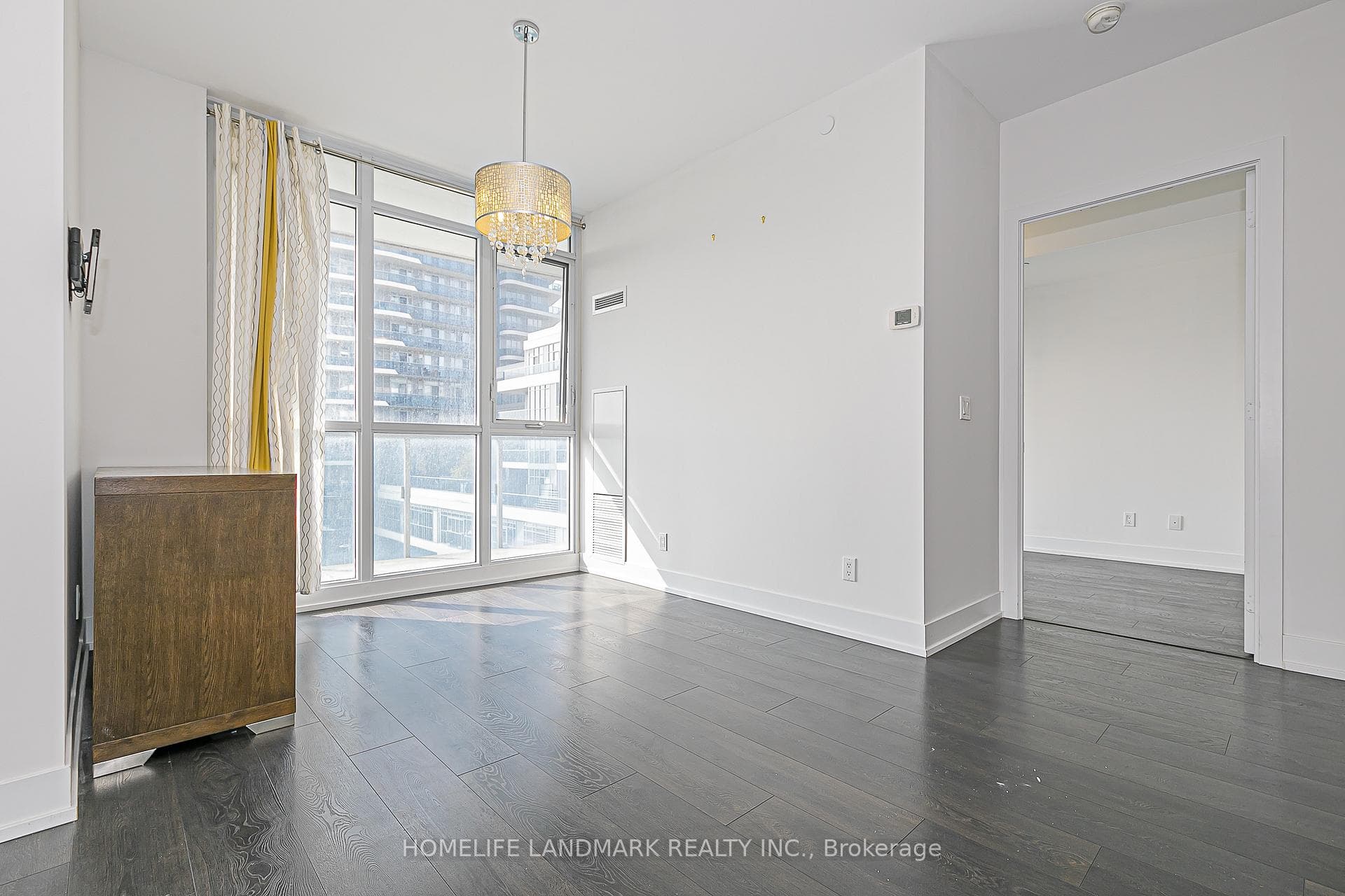 9471 Yonge Street Unit 503 photo 18