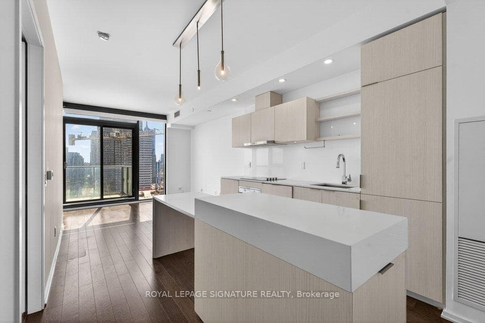 16 Bonnycastle Street Unit 2611 photo 4