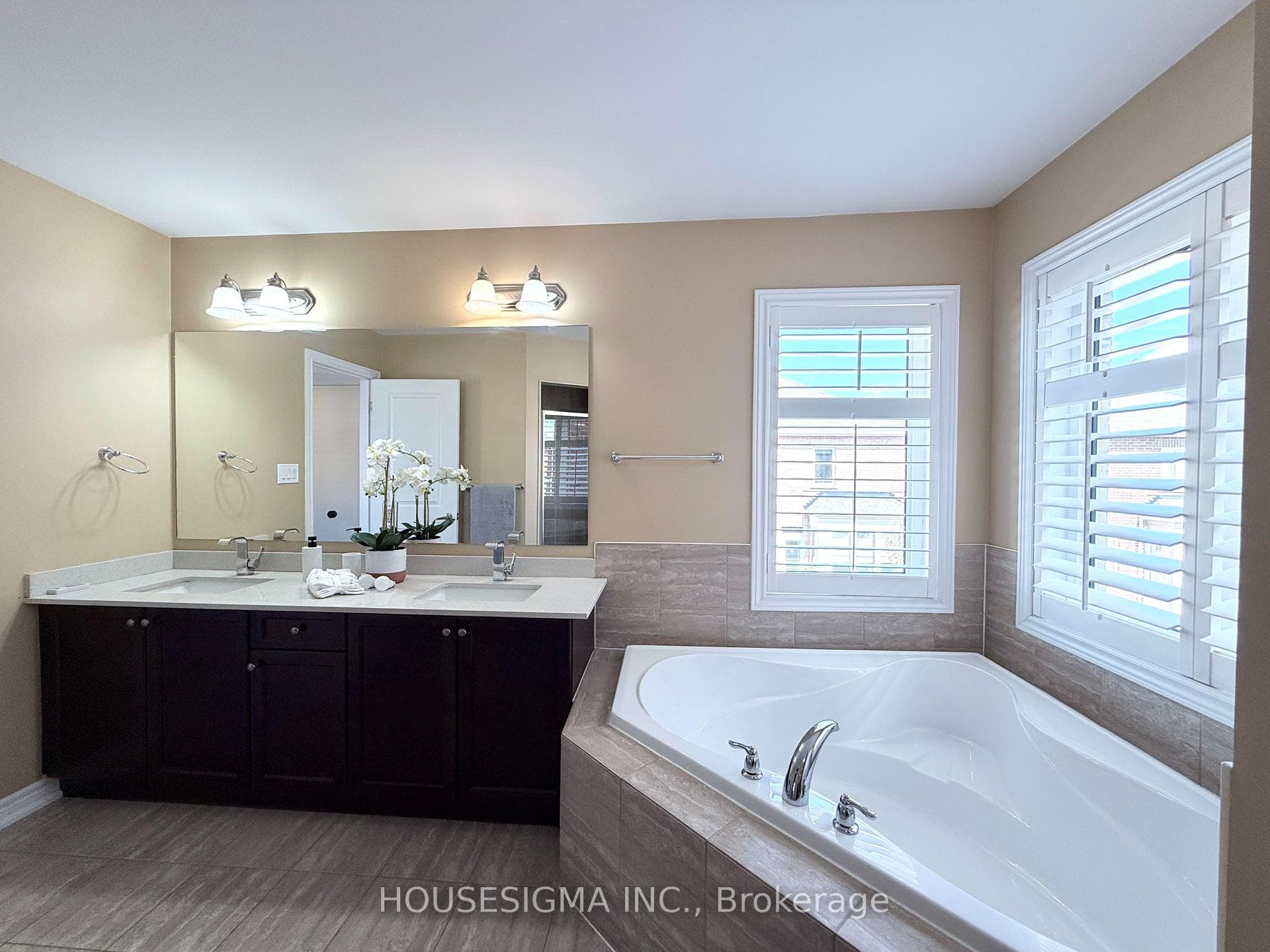 50 Victoriaville Road photo 27