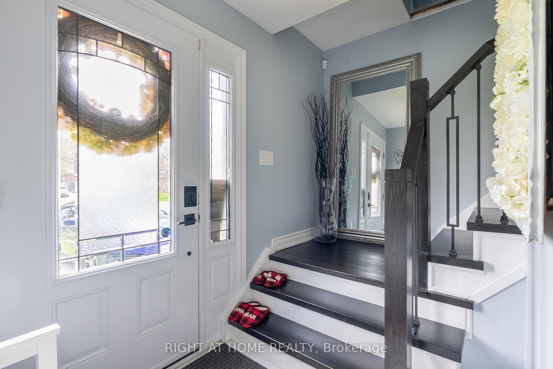162 Mountainview Road photo 3