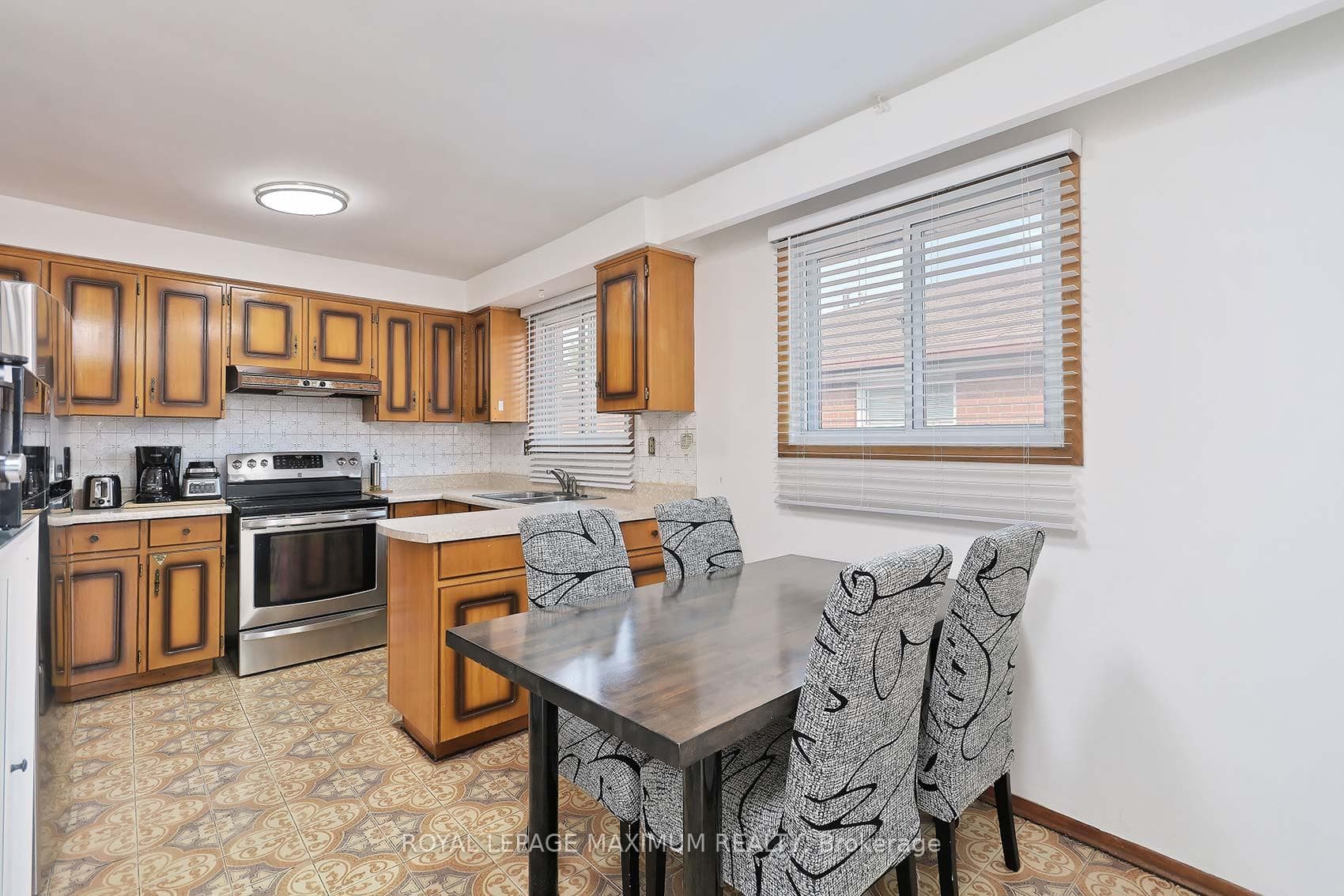 199 Cabana Drive photo 13