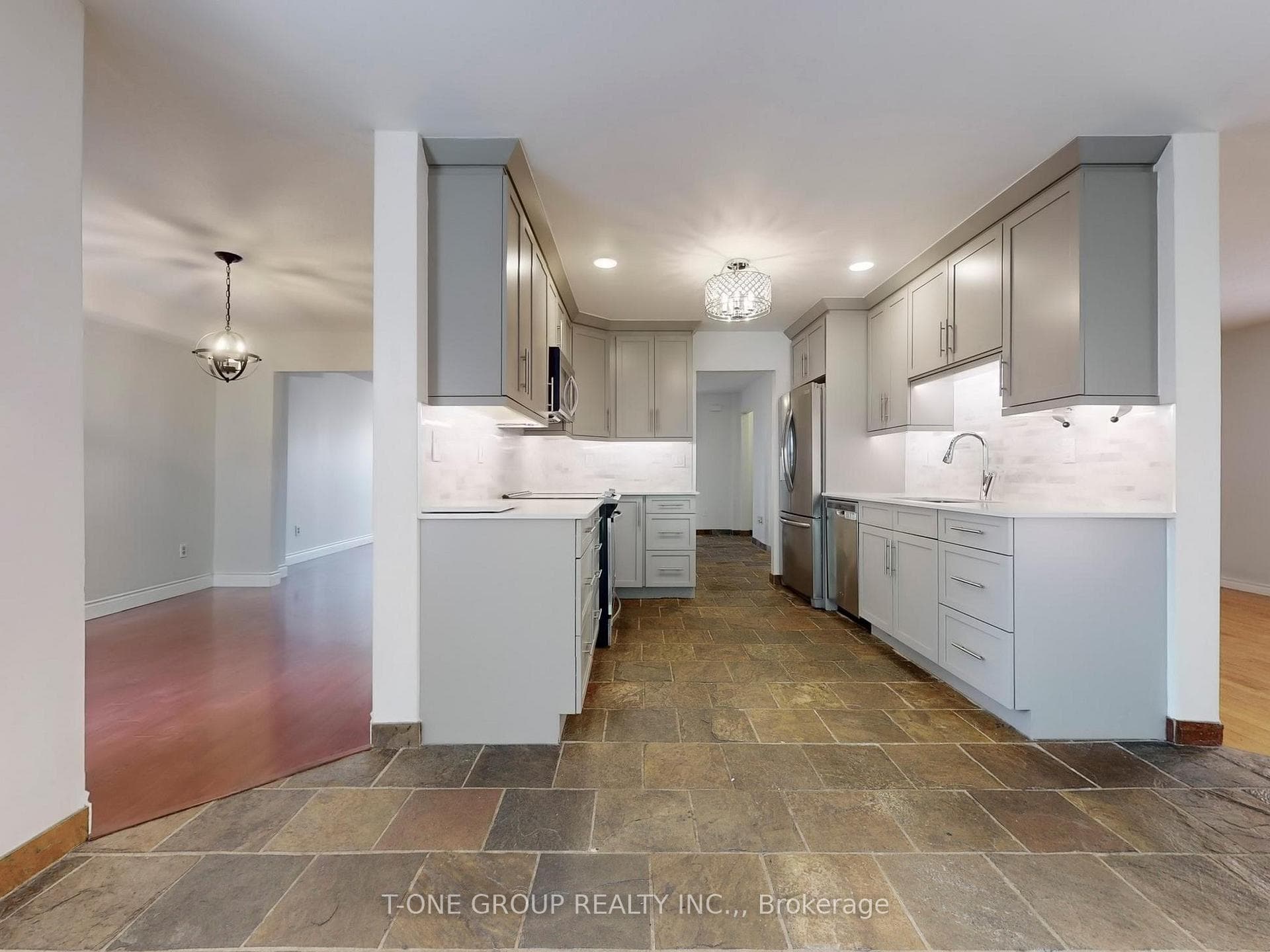 3400 Drummond Road photo 14