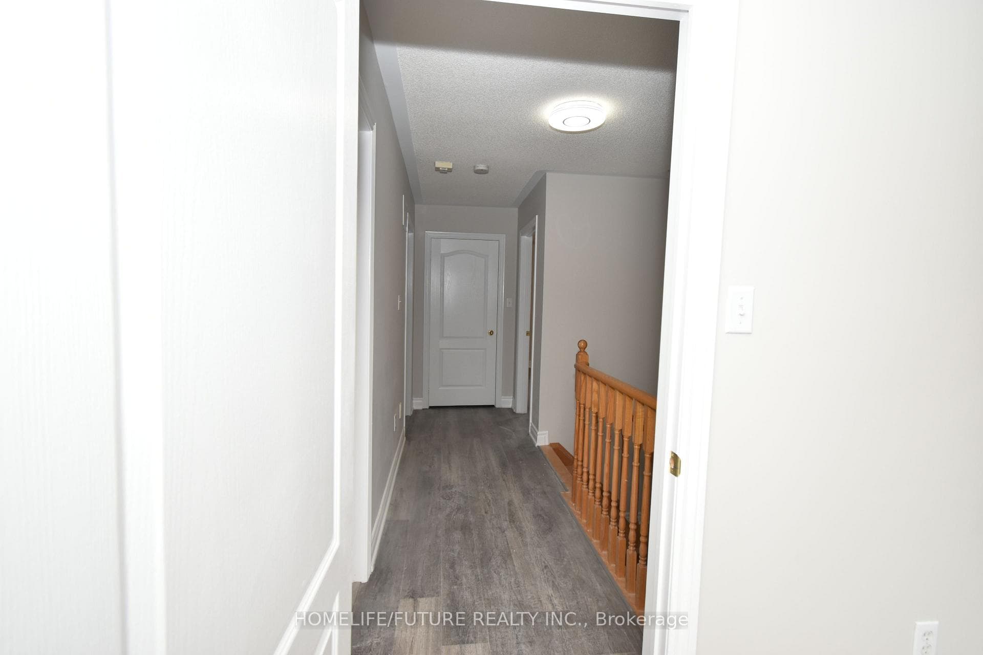 626 Highglen Avenue photo 34