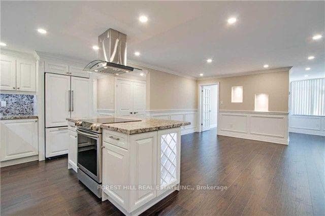 1201 Steeles Avenue Unit 1107 photo 9