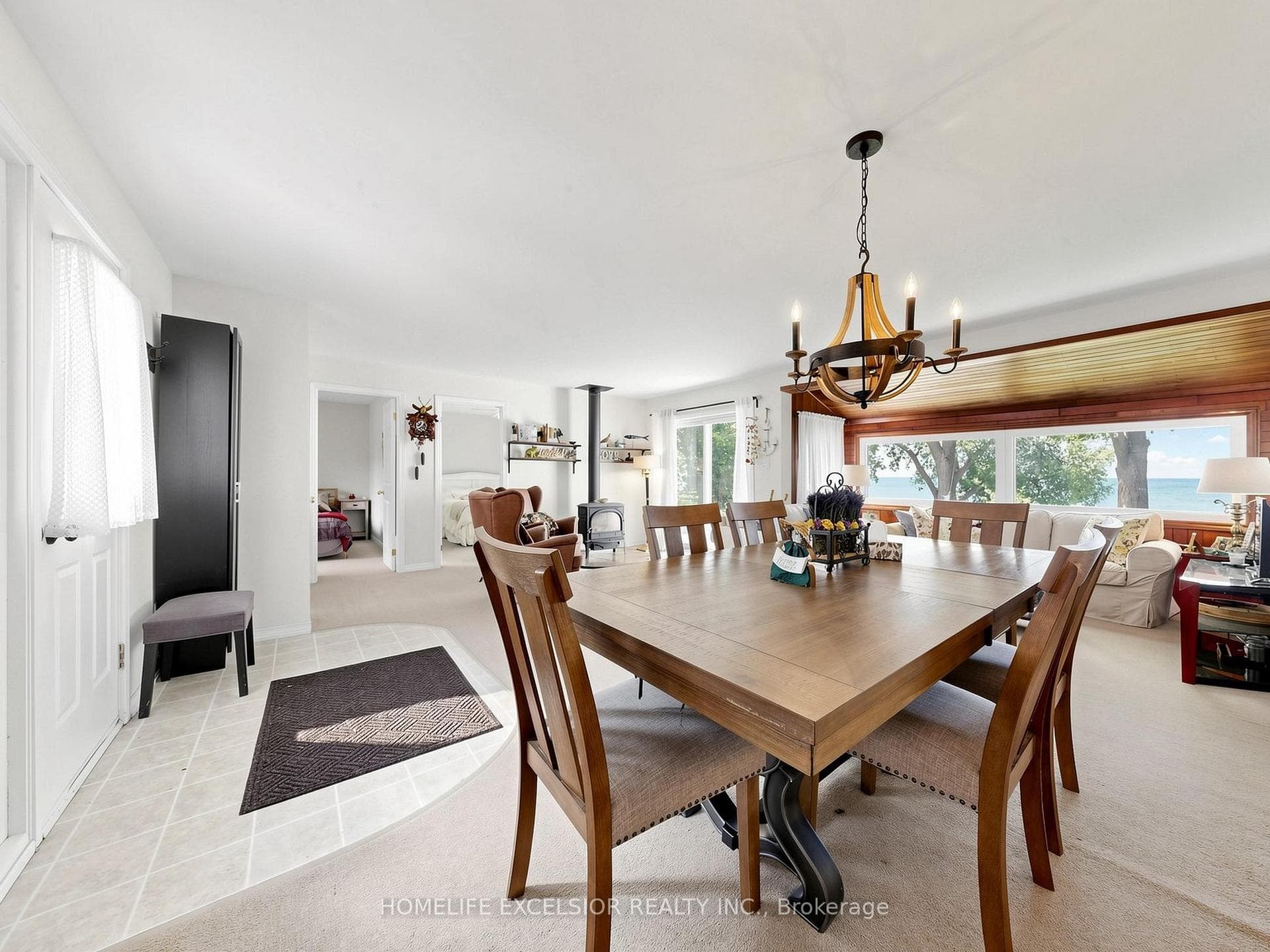 2156 Lakeshore Drive photo 16