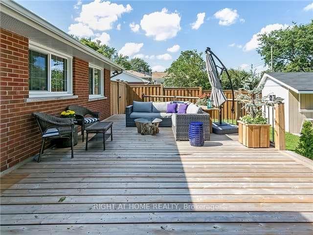 273 Kenwood Avenue photo 20