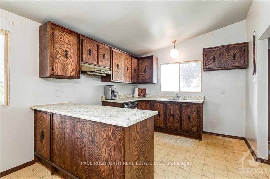 1409 MAJOR Road photo 9