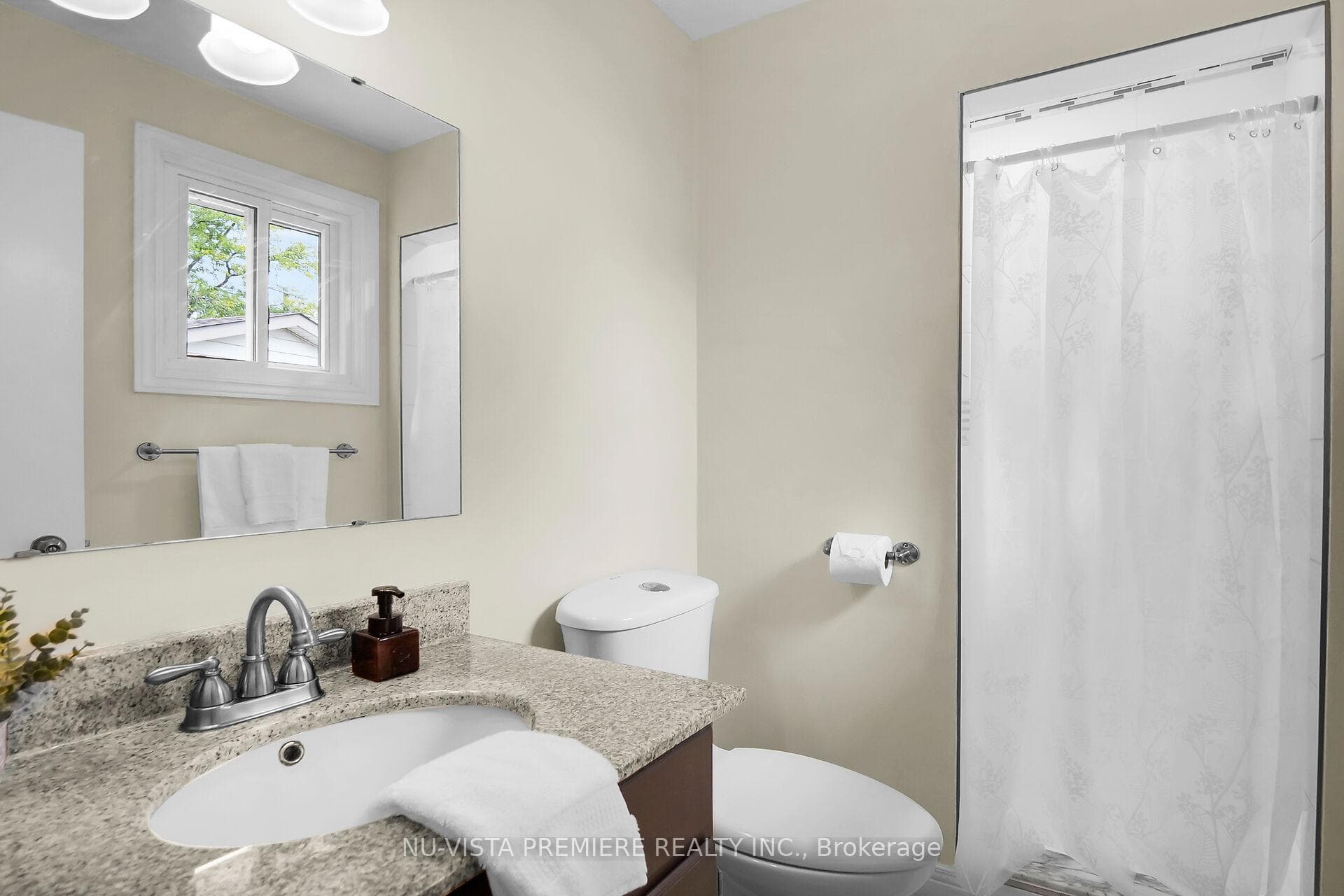 1032 Valetta Street photo 19