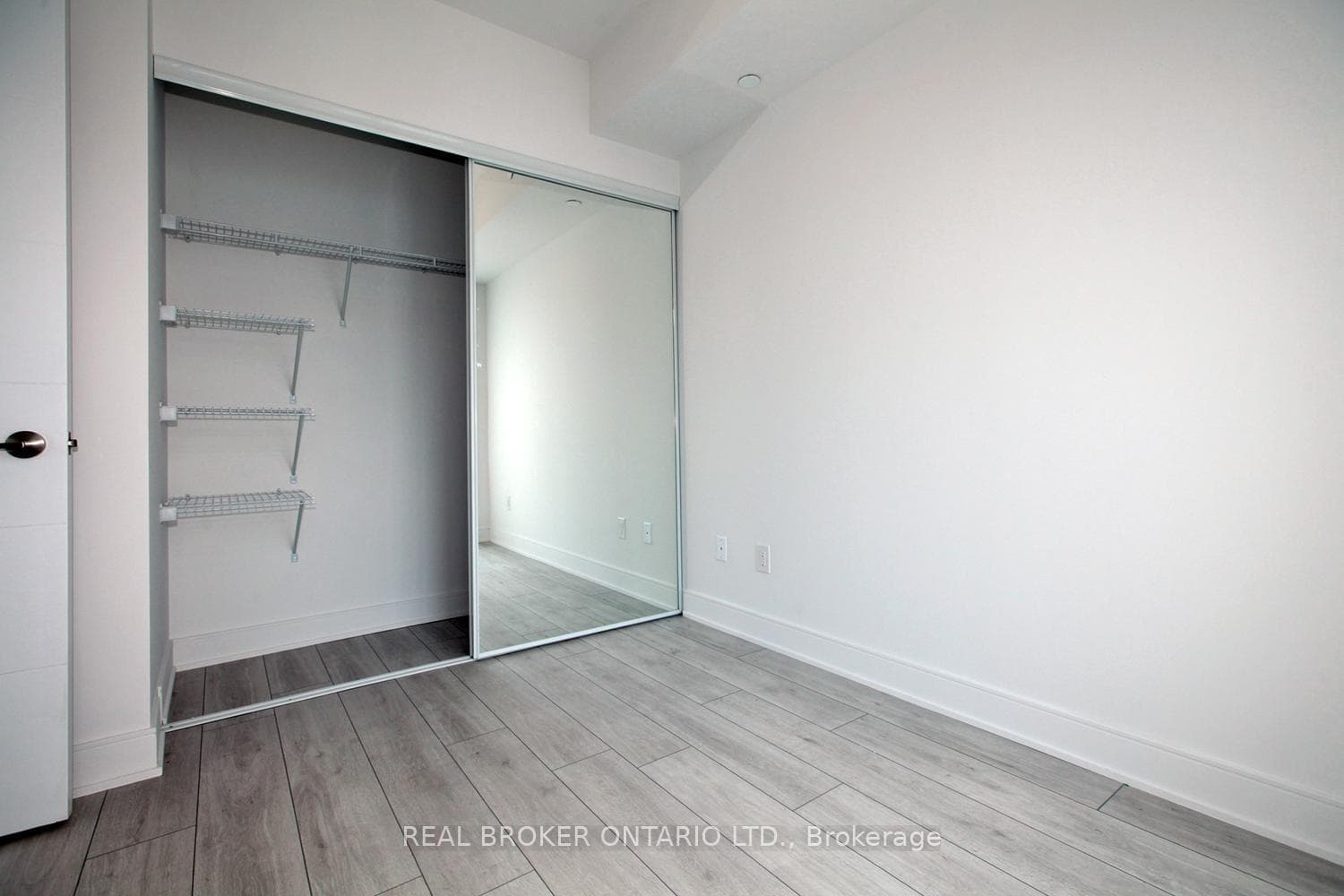 525 Adelaide Street Unit PH31 photo 15