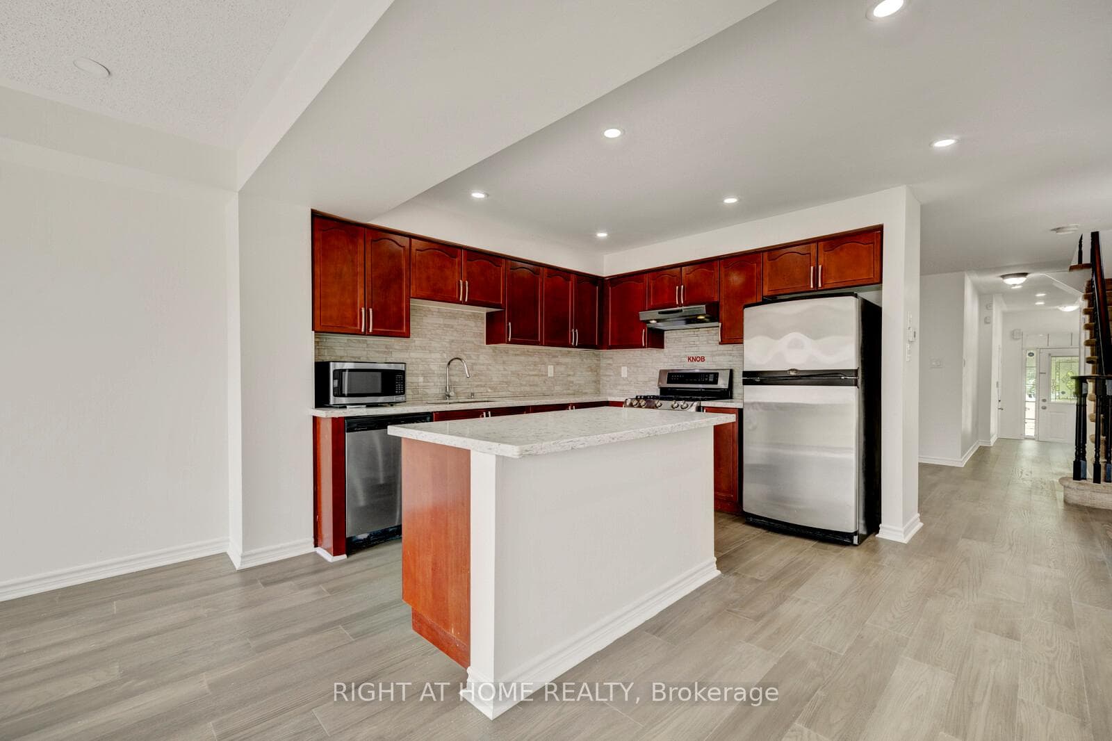 53 Feather Reed Way photo 11