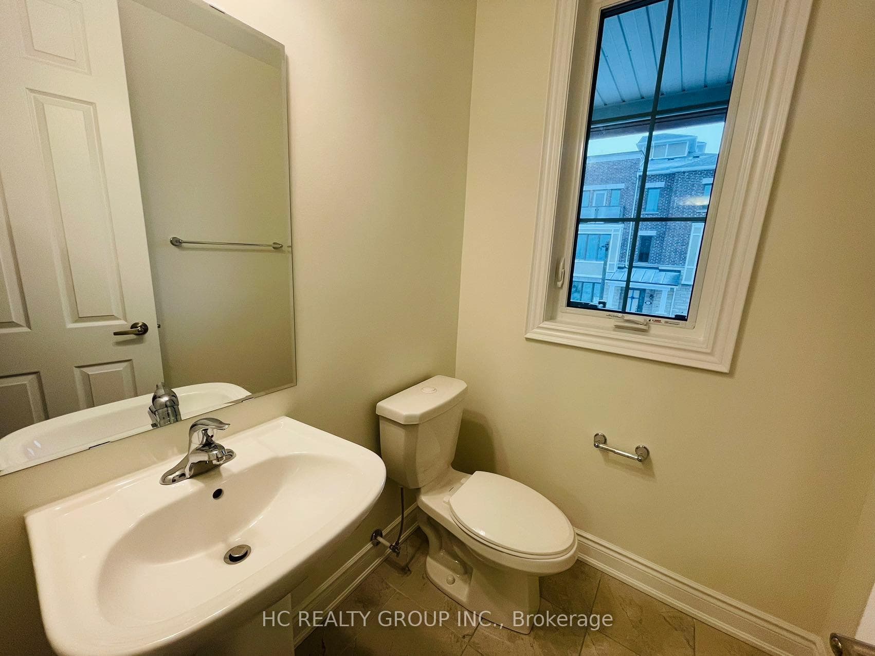 117 Thomas Frisby Jr. Crescent photo 6