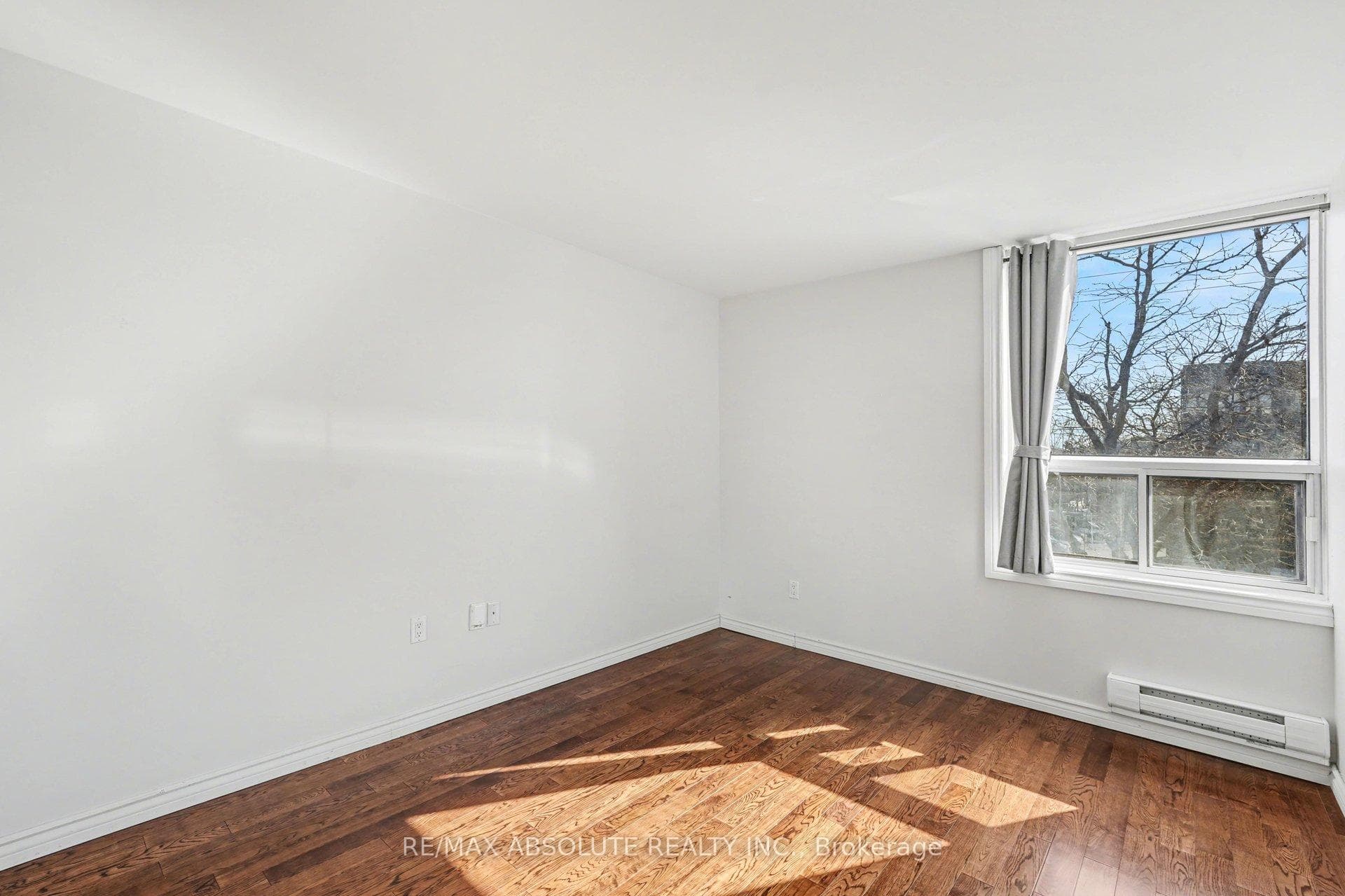 1177 Belanger Avenue Unit 305 photo 15
