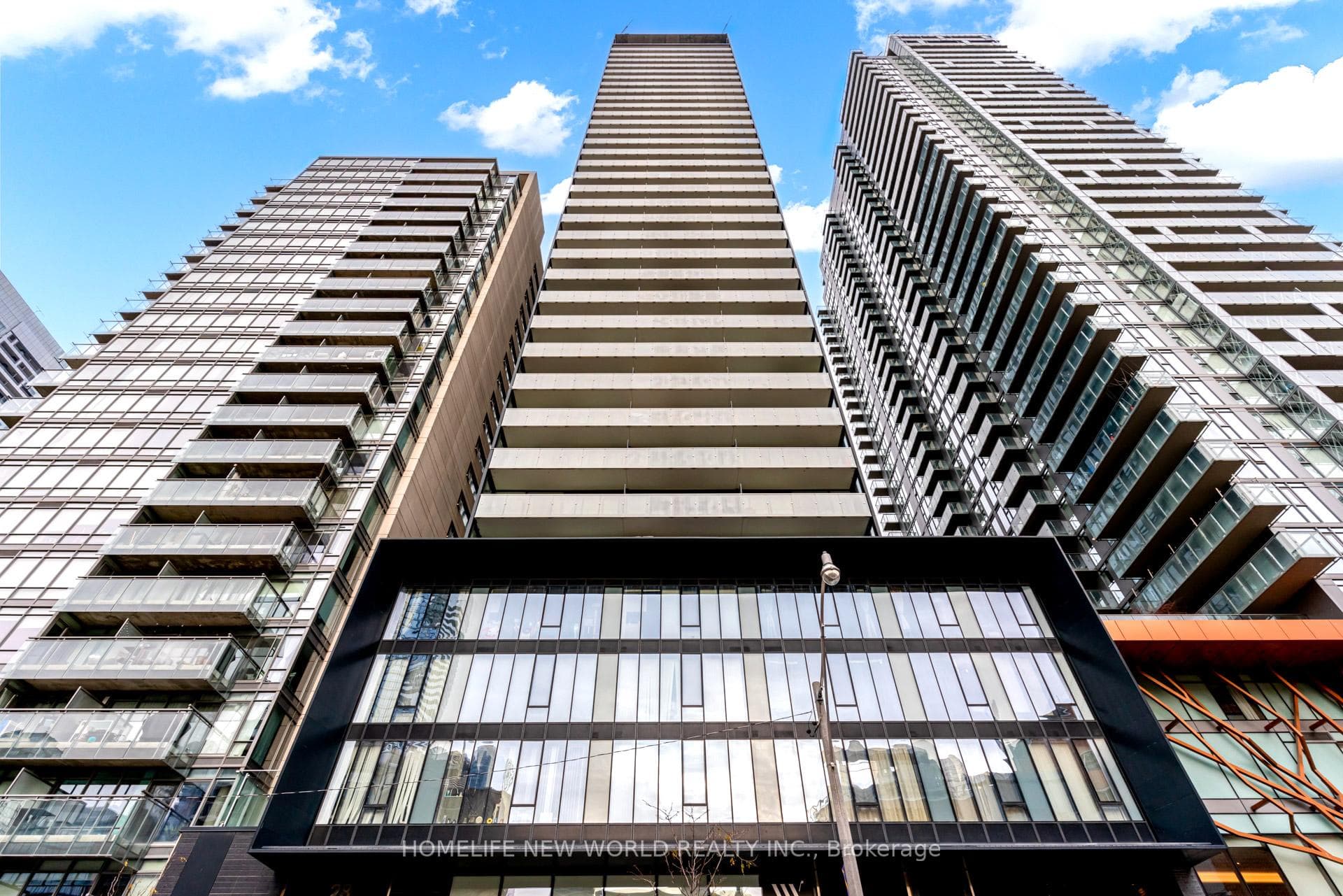 28 Wellesley Street Unit 1207 photo 1