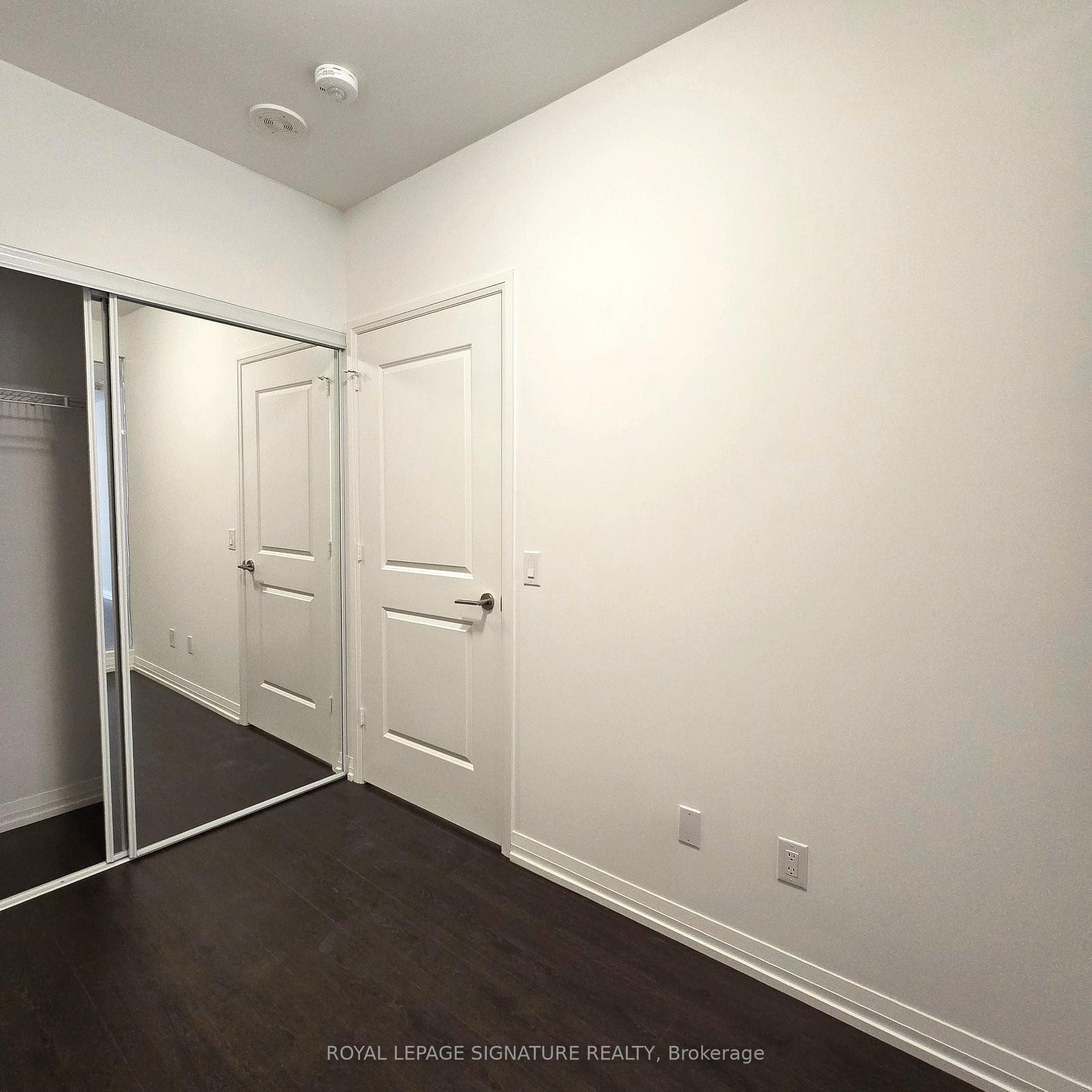 8 Widmer Street Unit 1204 photo 6