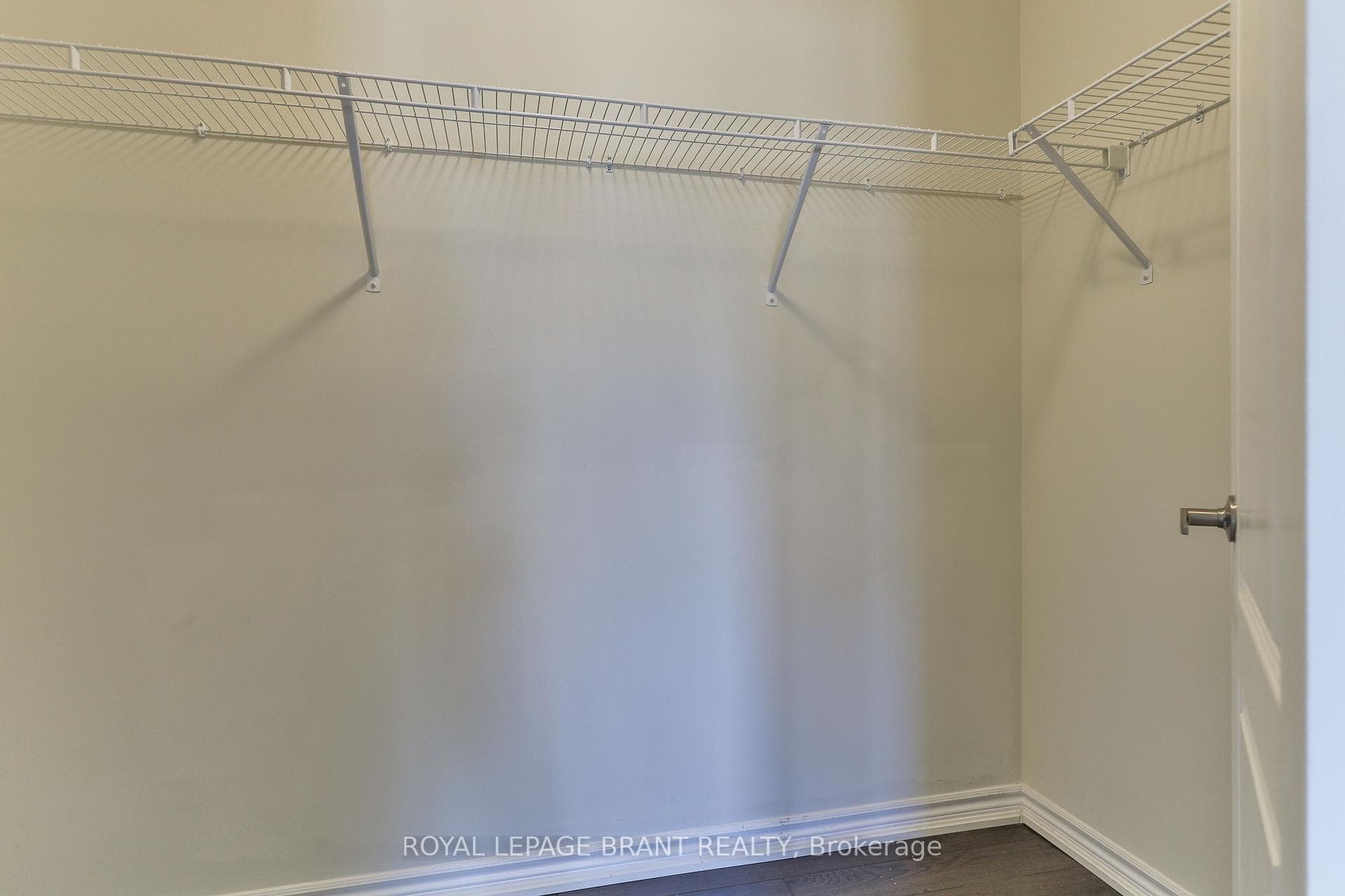 6 Mclaren Avenue photo 20