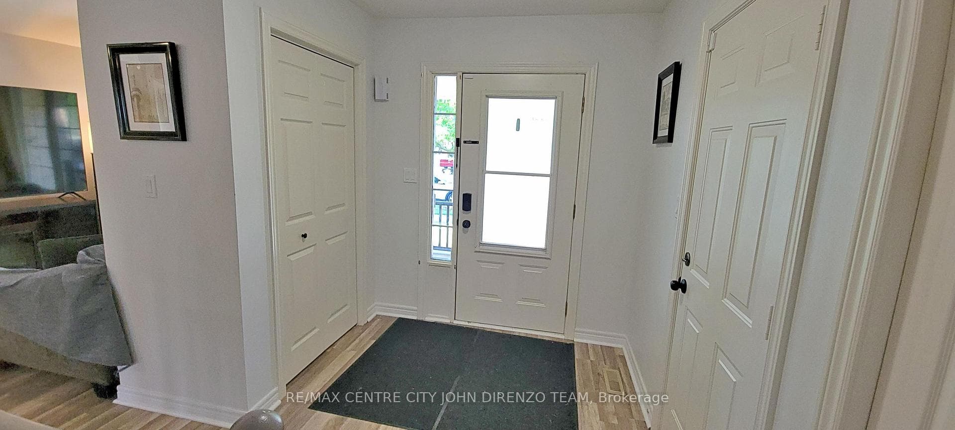 72 Axford Parkway photo 2