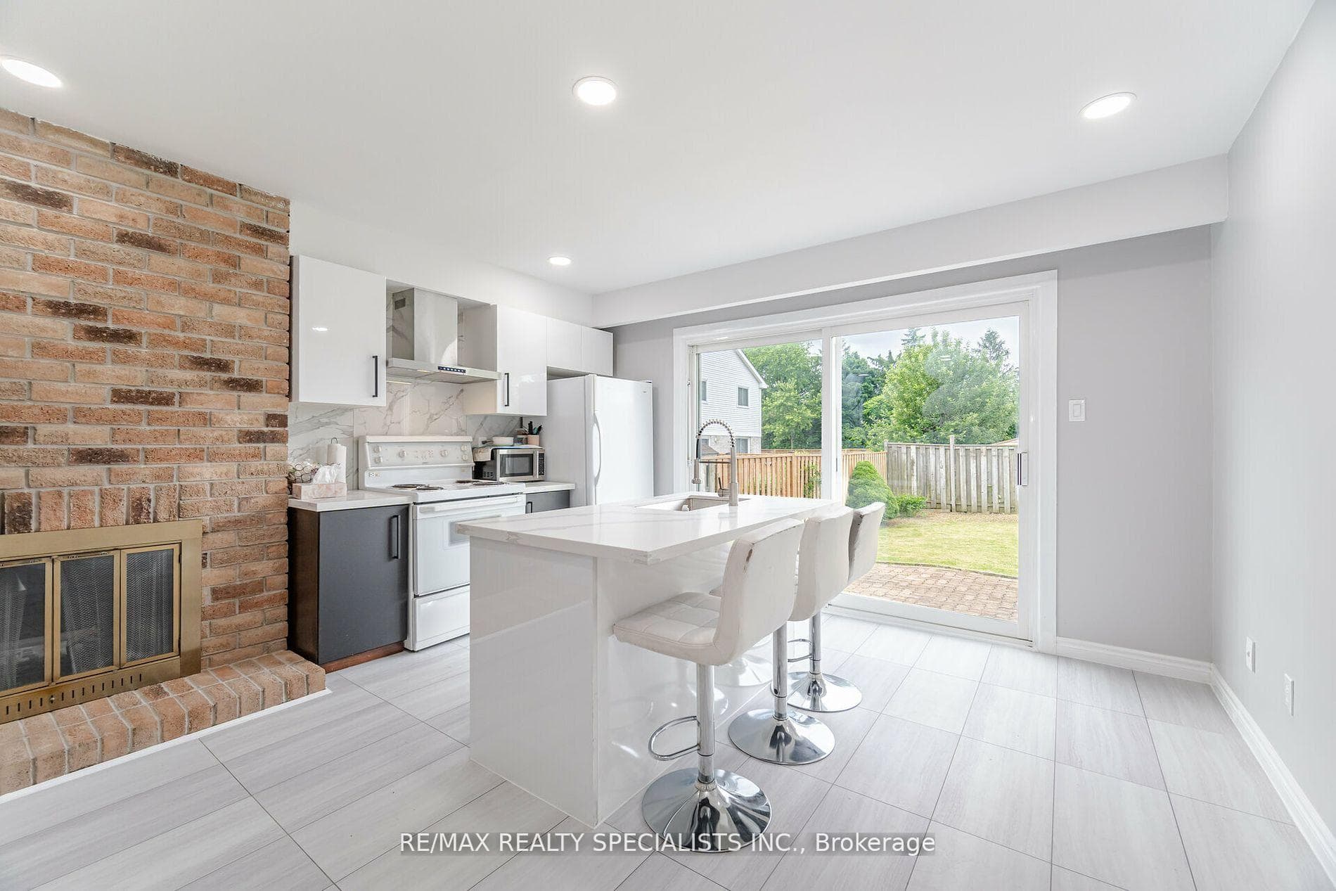 37 Ladin Drive photo 28