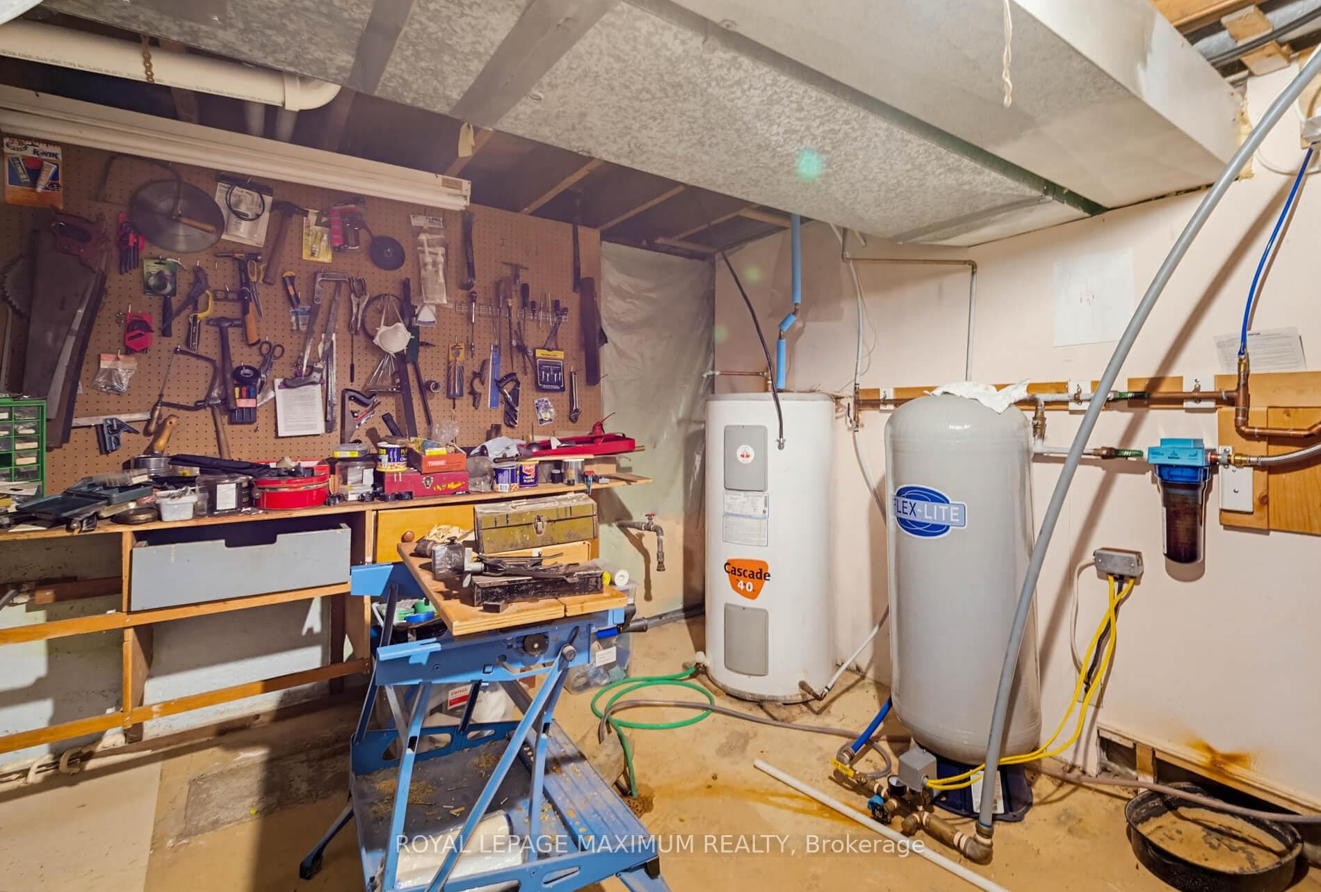80 McDonald Street photo 23