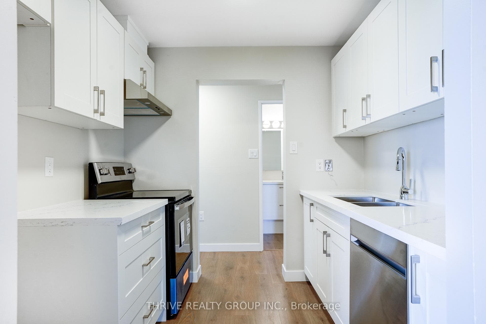 860 Commissioners Road Unit 1403 photo 11