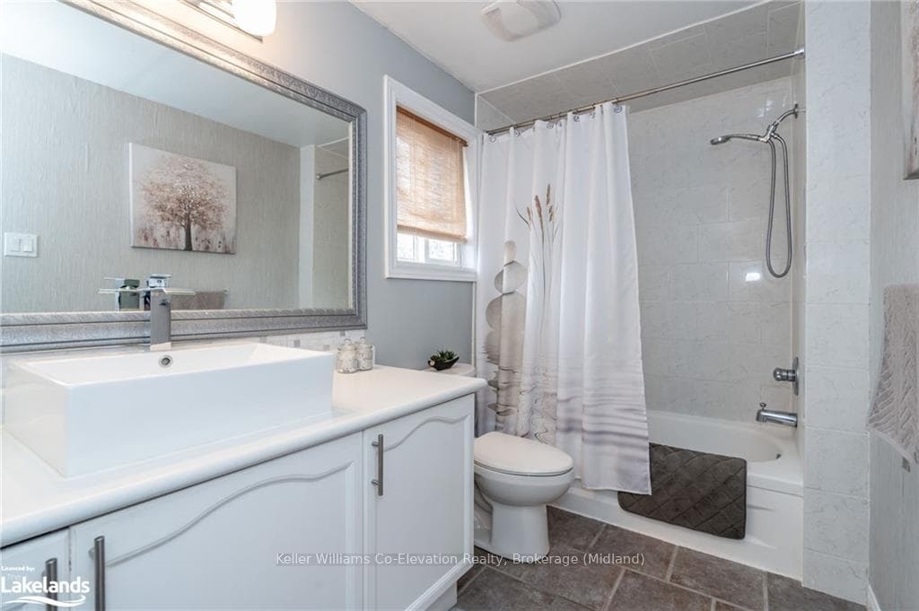 351 GALLOWAY Boulevard photo 17