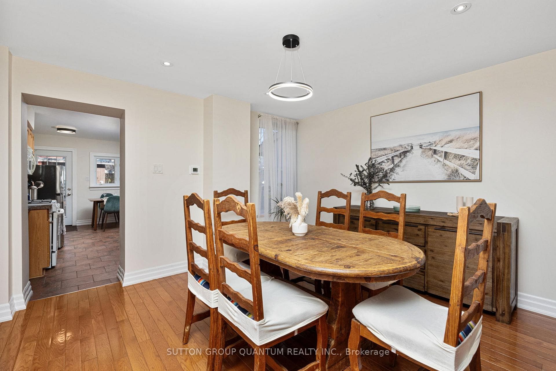 147 Coleridge Avenue photo 9