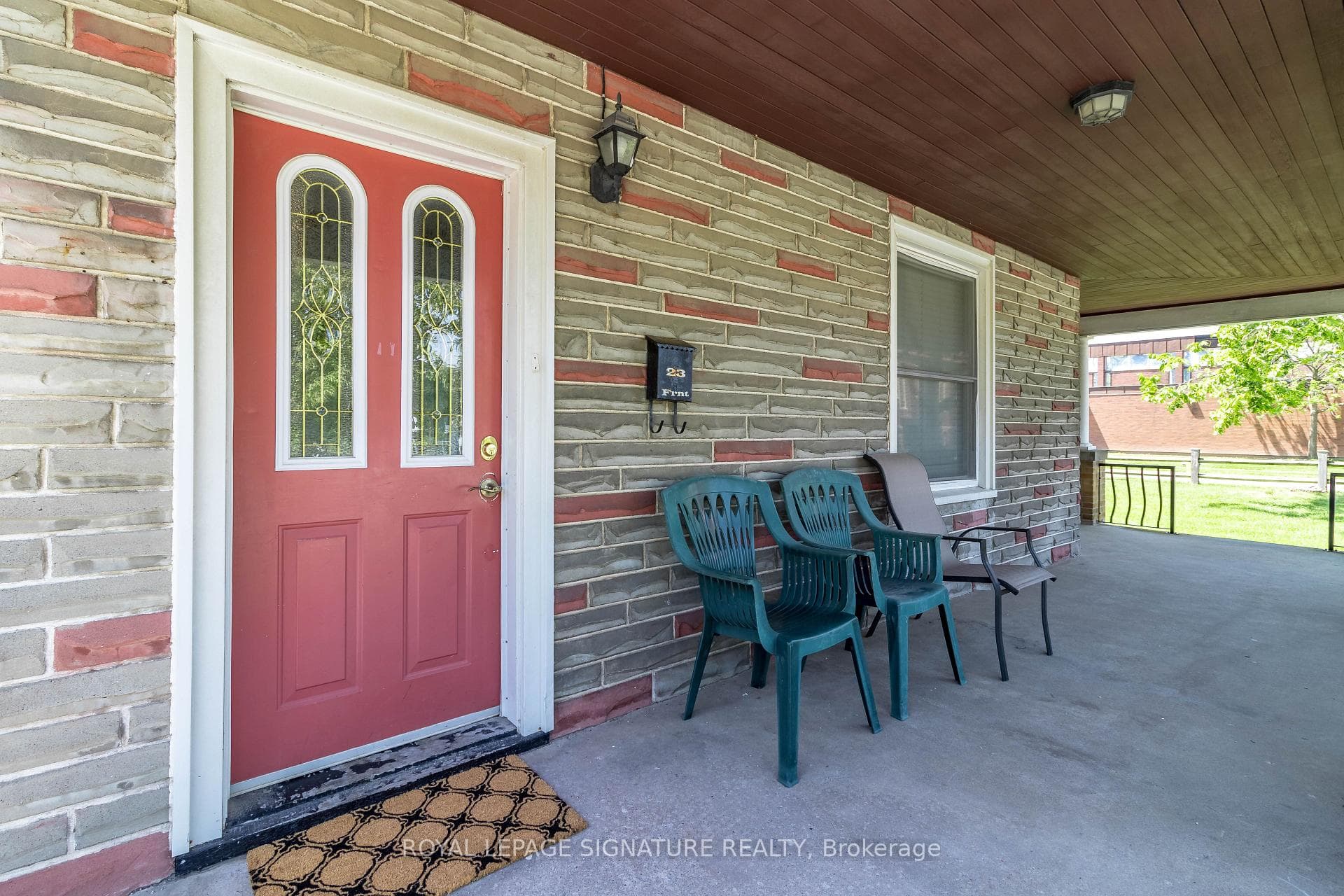 23 Sullivan Avenue photo 25