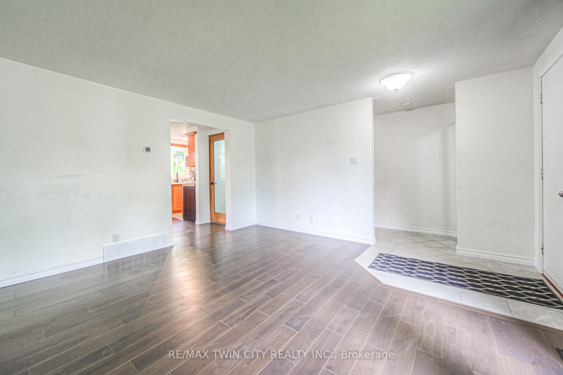 130 Hillmer Road photo 6