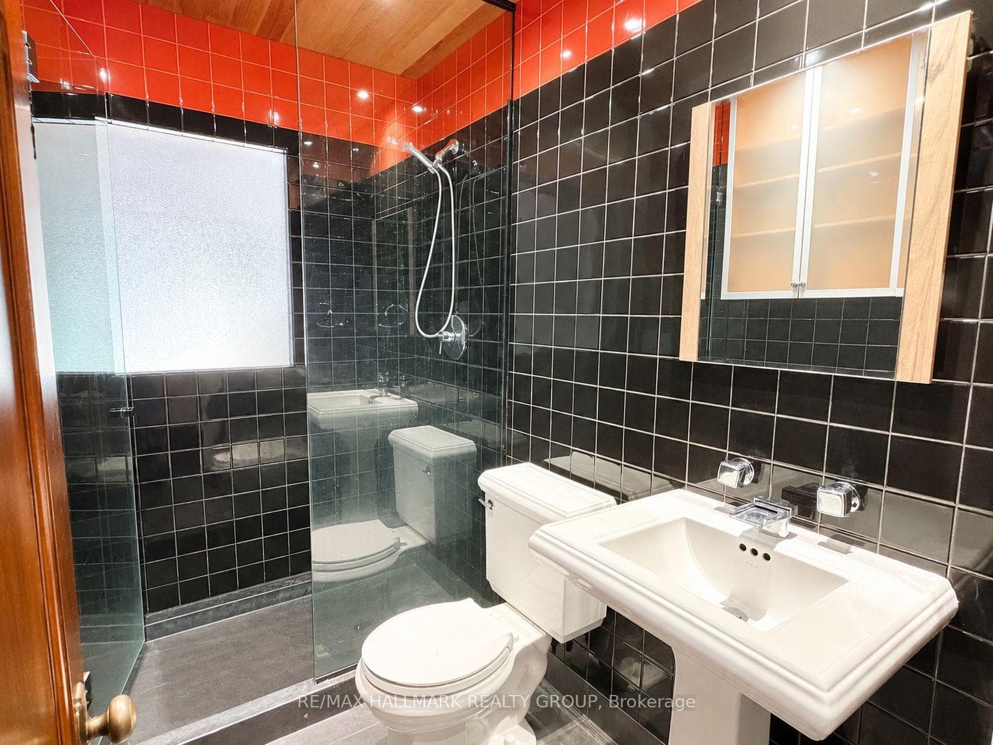3565 Albion Road photo 19
