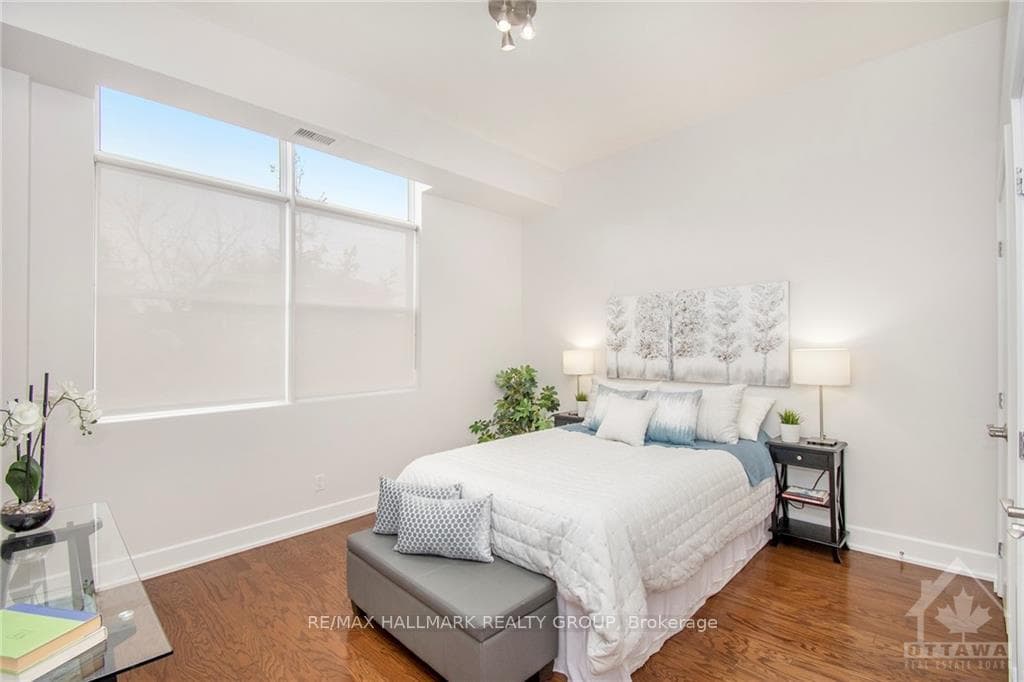 345 ST DENIS Street Unit 303 photo 11