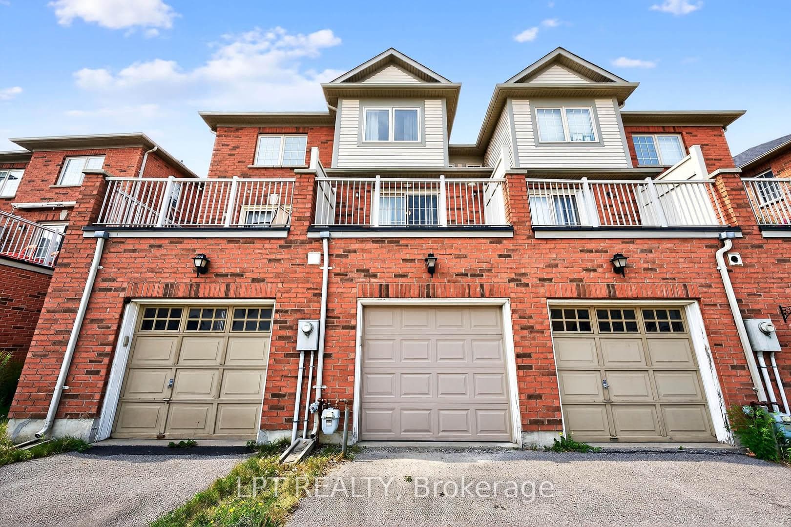 2624 Bur Oak Avenue photo 25