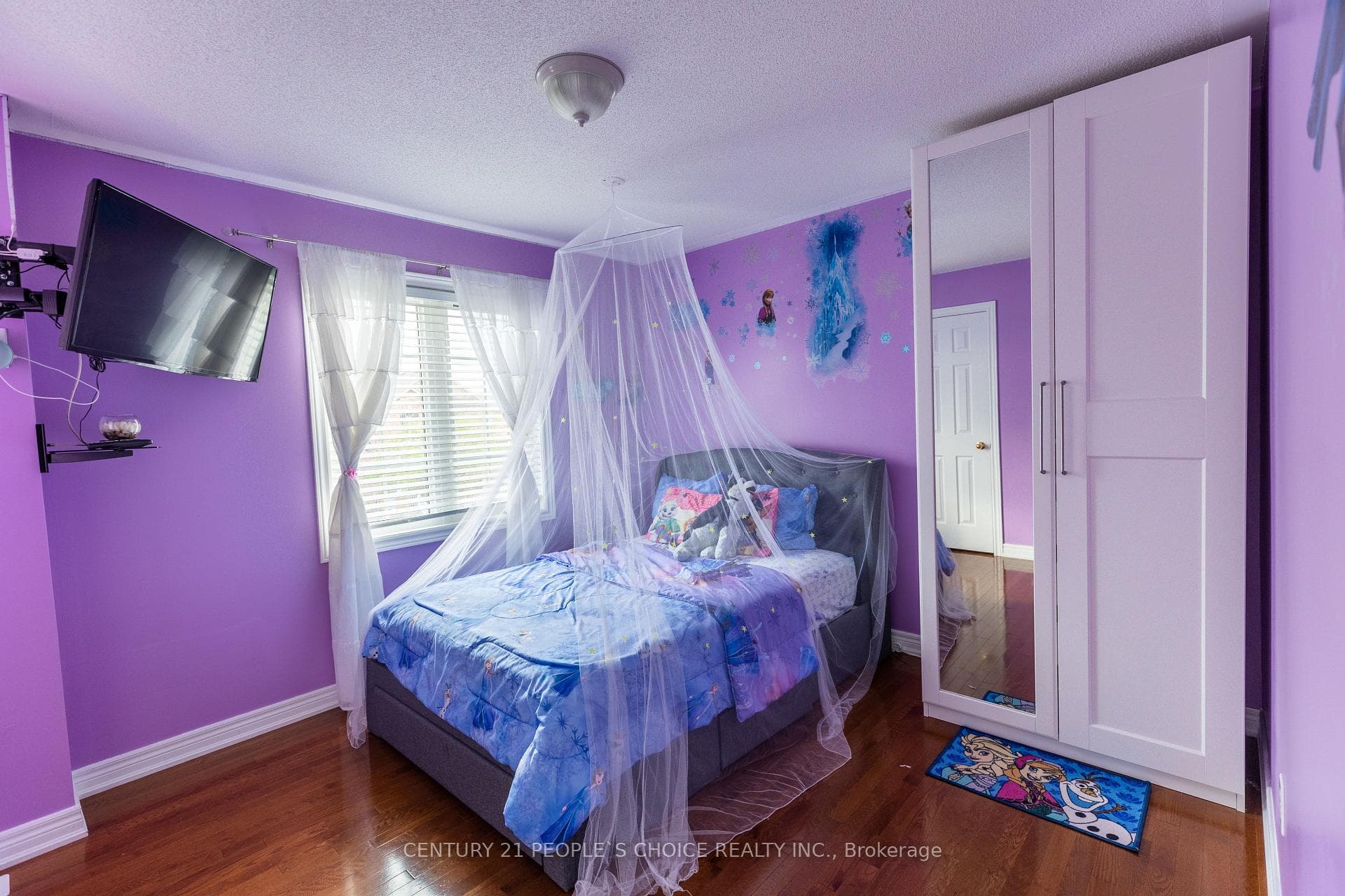 66 Attview Crescent photo 31