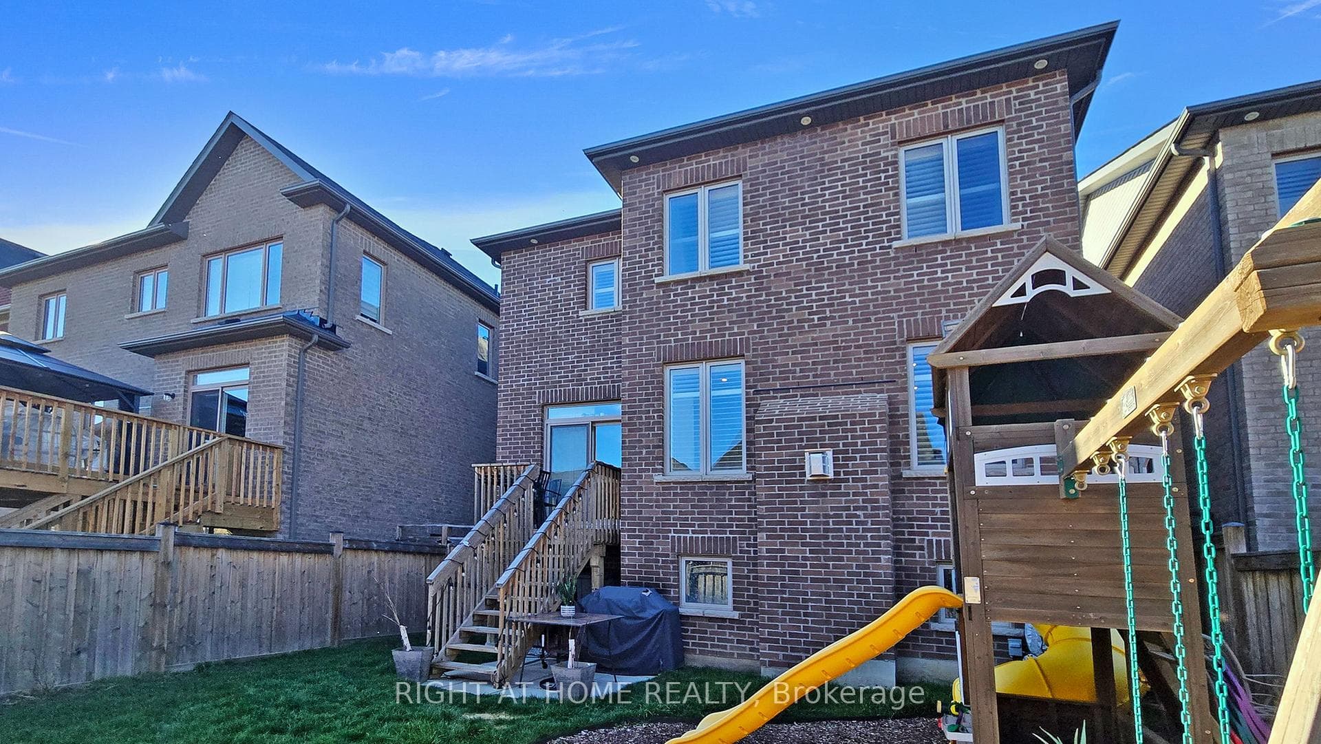 253 East's Corners Boulevard photo 42