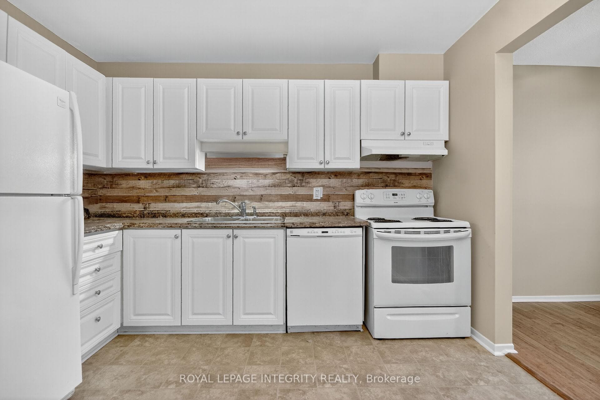 214 Equestrian Drive Unit A photo 23