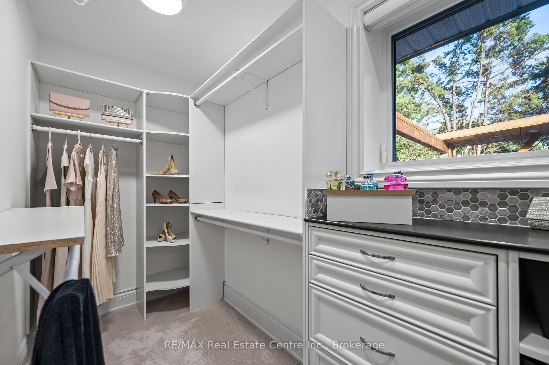 47 Valentine Drive photo 23