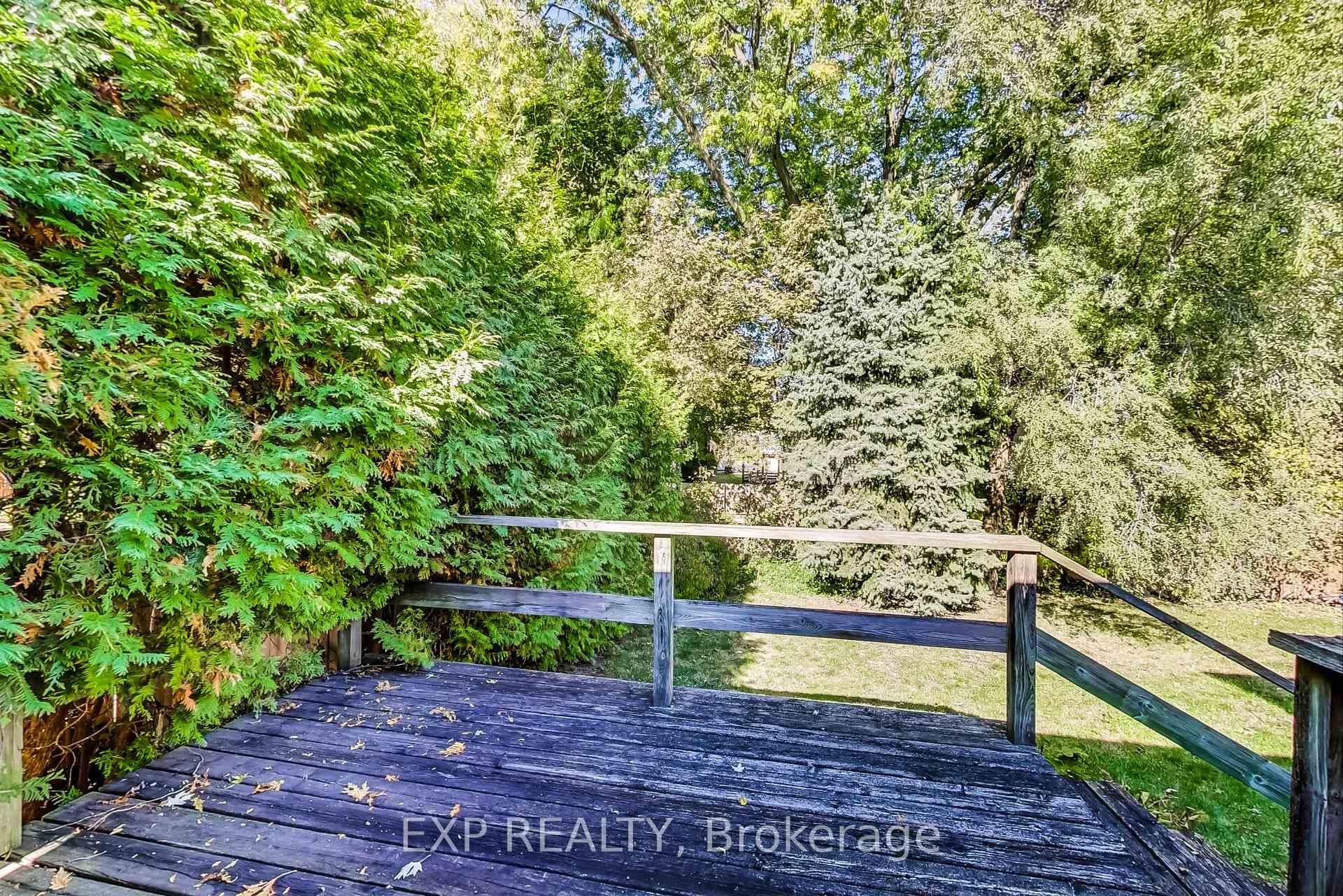 48 Normark Drive photo 33