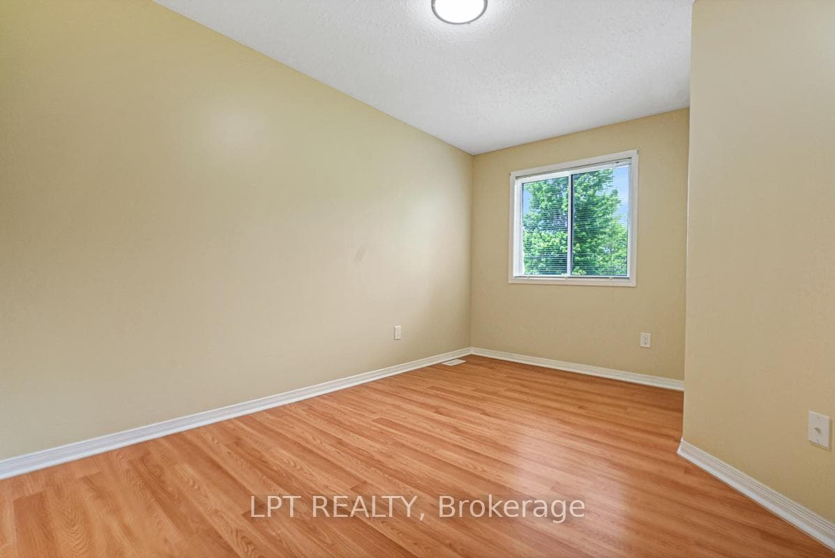 61 Shetland Way photo 30