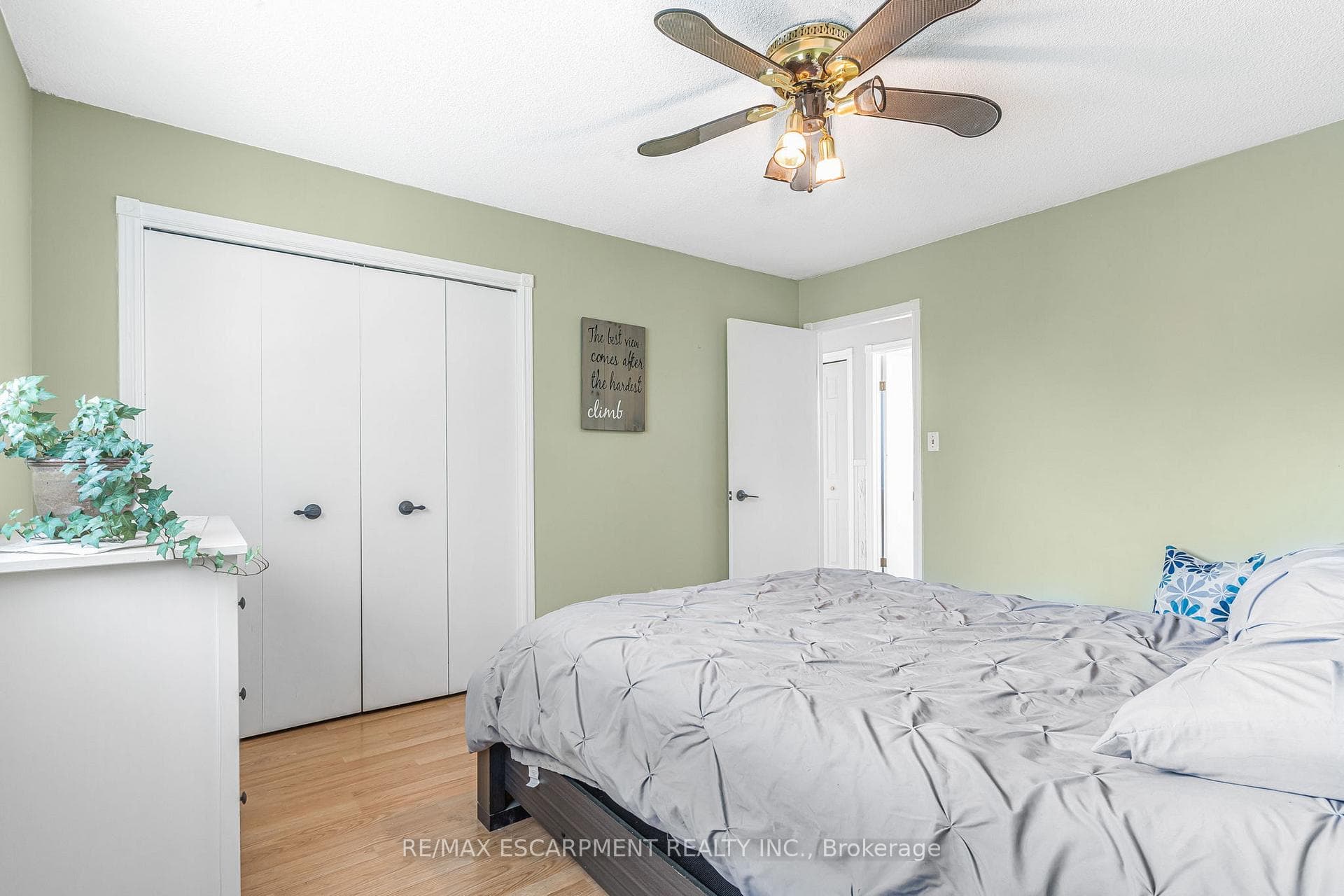 77 Northridge Drive photo 21
