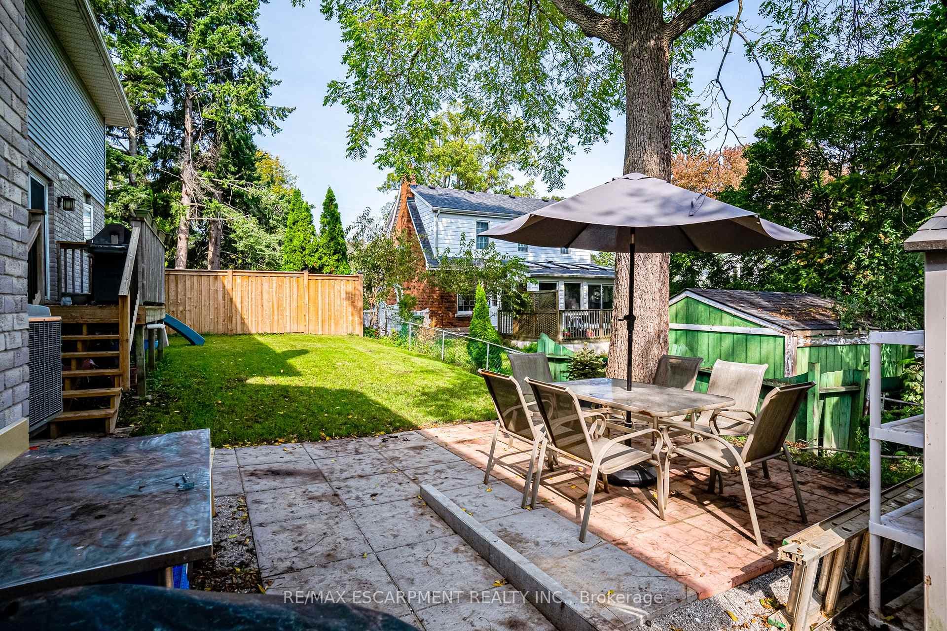82 Osler Drive photo 35