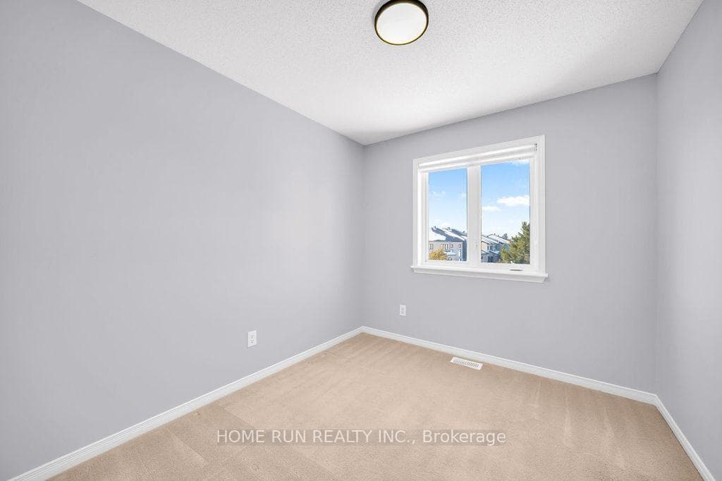 294 Badgeley Avenue photo 31
